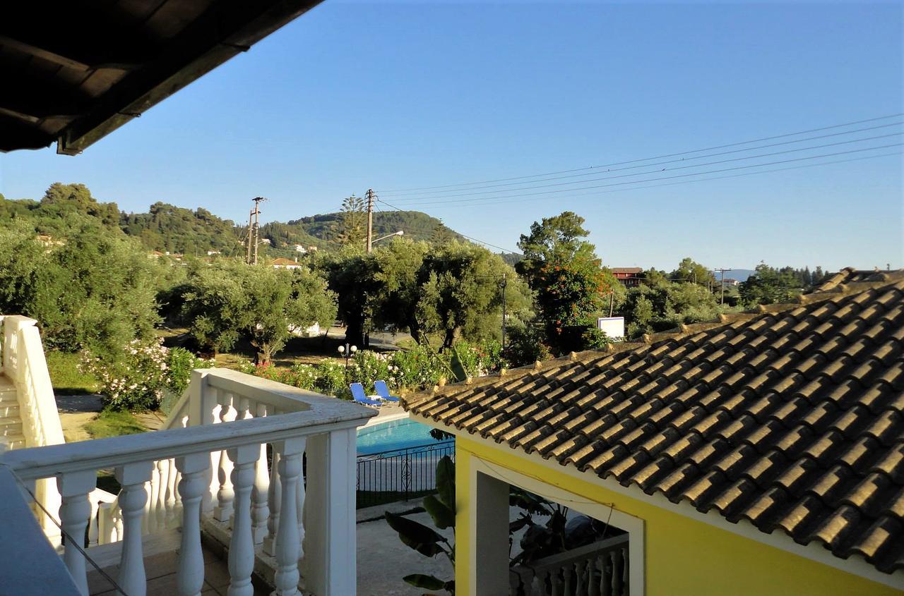 Tonia Apartments Zakynthos Town Exterior photo
